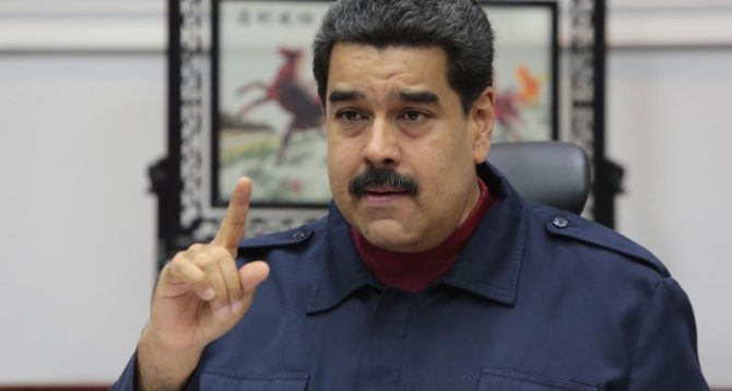 Un 63,6 % de venezolanos encuestados dice Maduro debe dejar el poder este añ