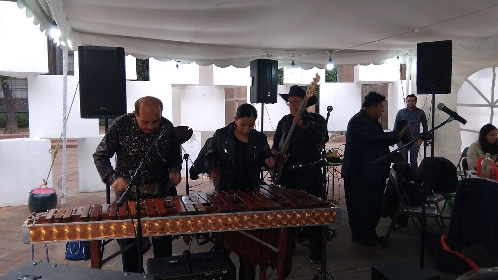 Festejando 10 de mayo 2025