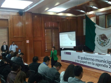 Carrera Hernández: “en general los municipios gastan mucho y mal”