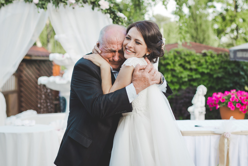 Las Terceras Personas En El Matrimonio - 