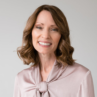 Terri Hitt Purposed Parent/Connected Child Podcaster, Speaker, and Parenting and Mindset Coach Set-Apart Collective