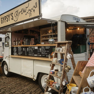 Quirky Wedding Ideas for an Incredible Reception