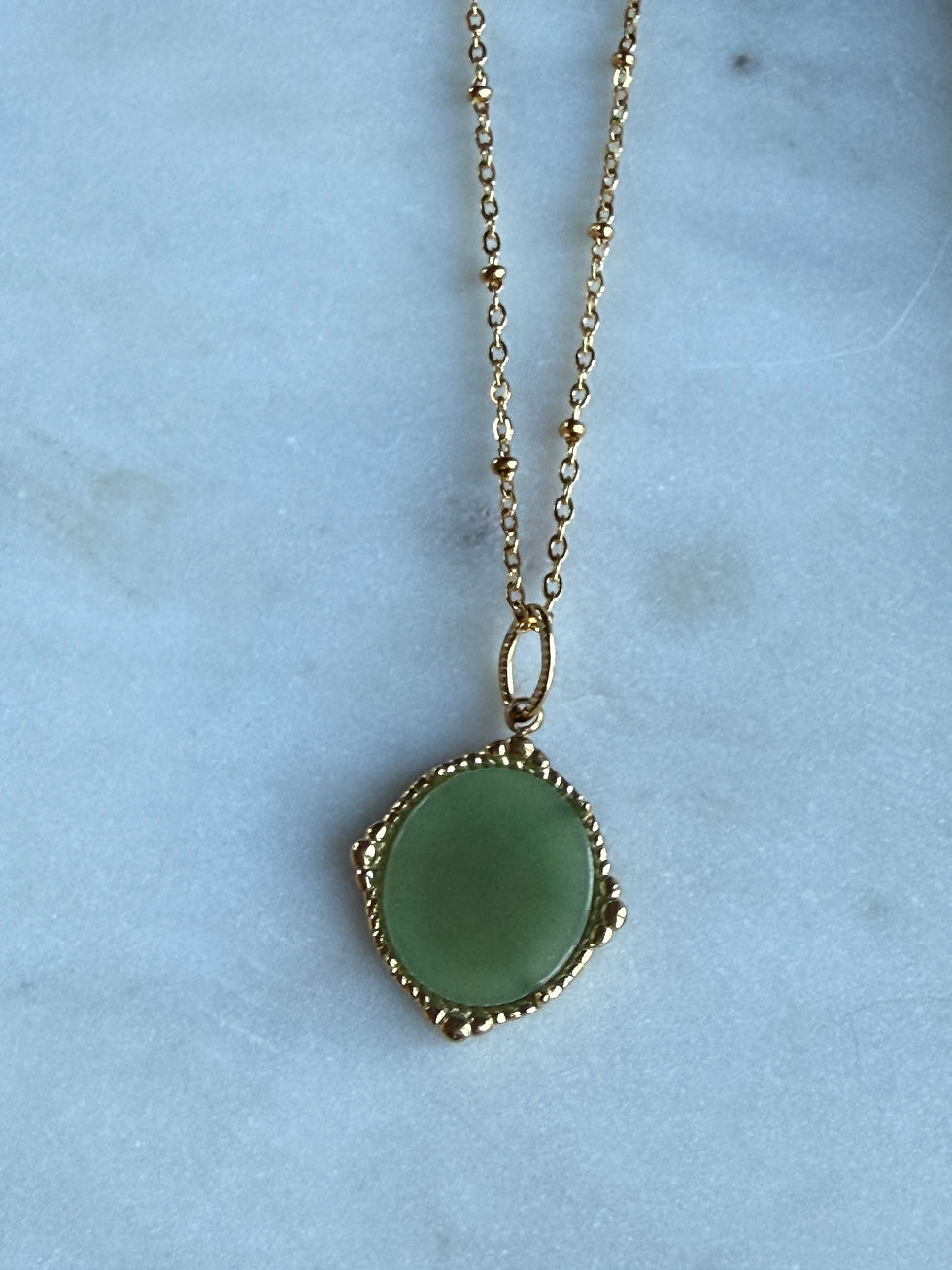 Thumbnail: Collier Honorée