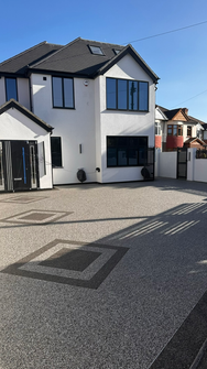 Resin bound driveway installation in Radlett, Hertfordshire.