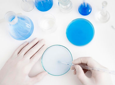 close-up-hands-with-pipette-petri-dish_23-2148794476.jpg