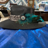 Poke dot white_black cowhide with turquoise black feather slider with leather_silver_turq 