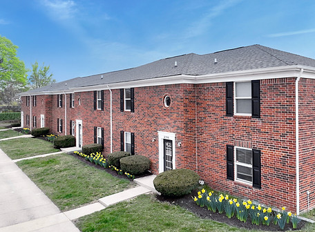 Spinnaker Court Apartments in Eagle Creek Indianapolis