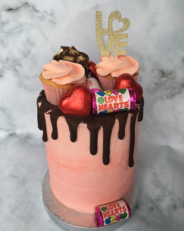 4 inch mini cake