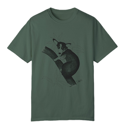 Shirt with a drawing of a corgi as a koala bear