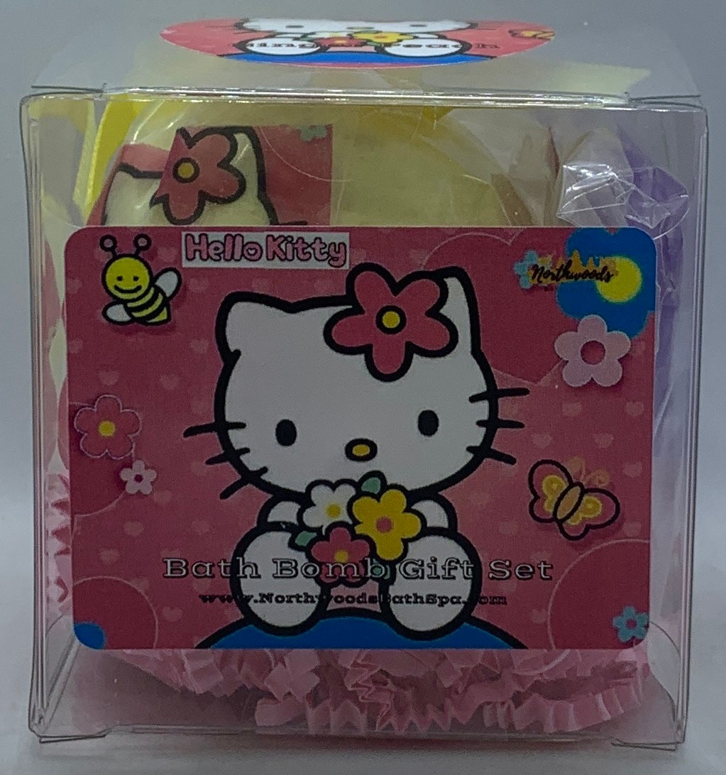 Hello Kitty XL 5.5 oz Bath Bomb Gift Set - Ginger Peach