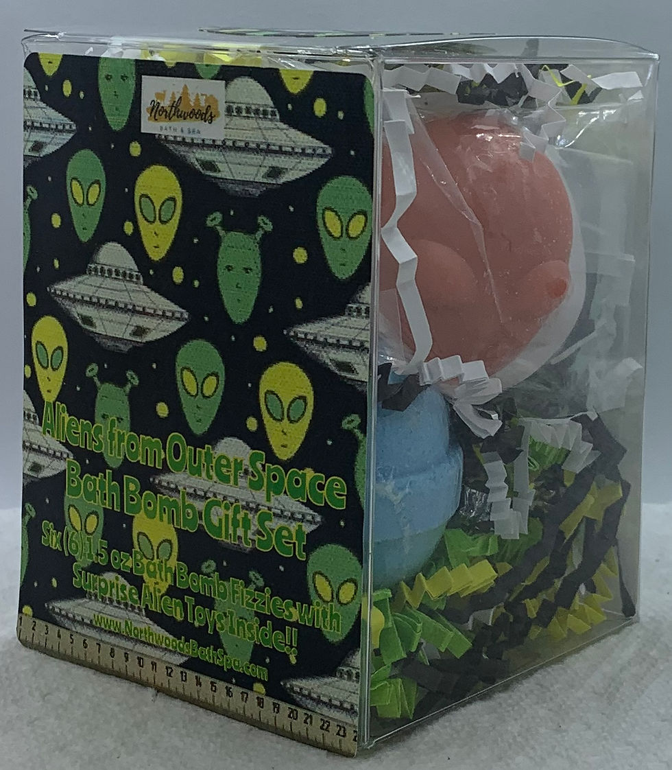 Thumbnail: Aliens from Outer Space 6-pack 1.5 oz Bath Bomb Gift Set