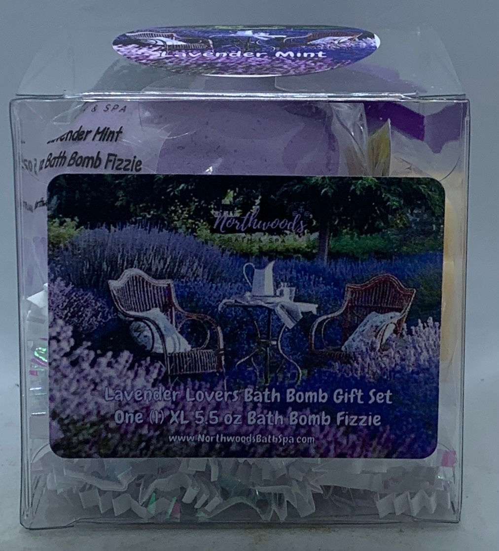 Lavender Lovers (Lavender Mint) 5.5 oz Bath Bomb Gift Set