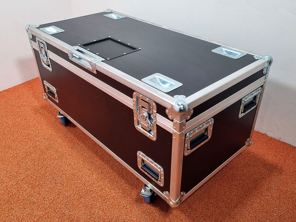 Dichte Flightcase 6*ADJ Focus FLEX / FLEX L7