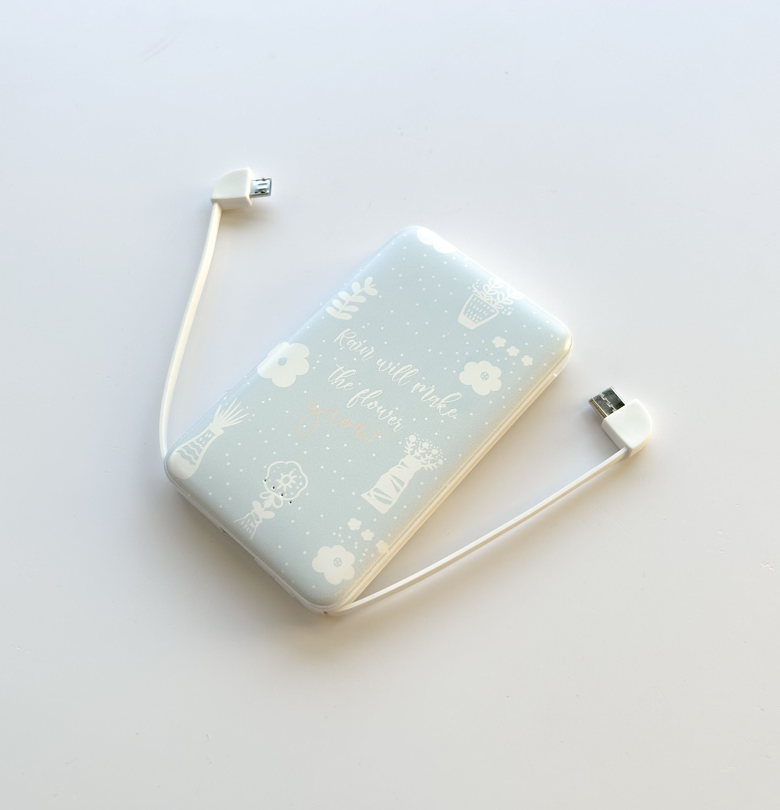 【 Growth of Flower 】內置線充電器5000mAh