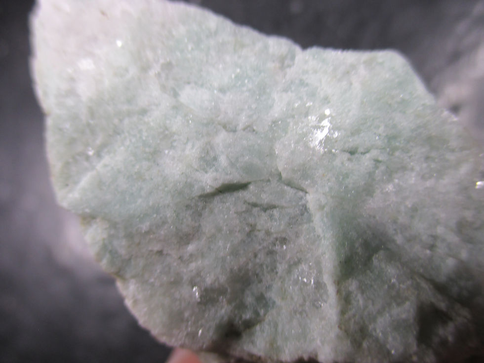 Miniature : Calcite et Fluorite (Fluorescente), Cap-aux-Corbeaux, Baie-St-Paul