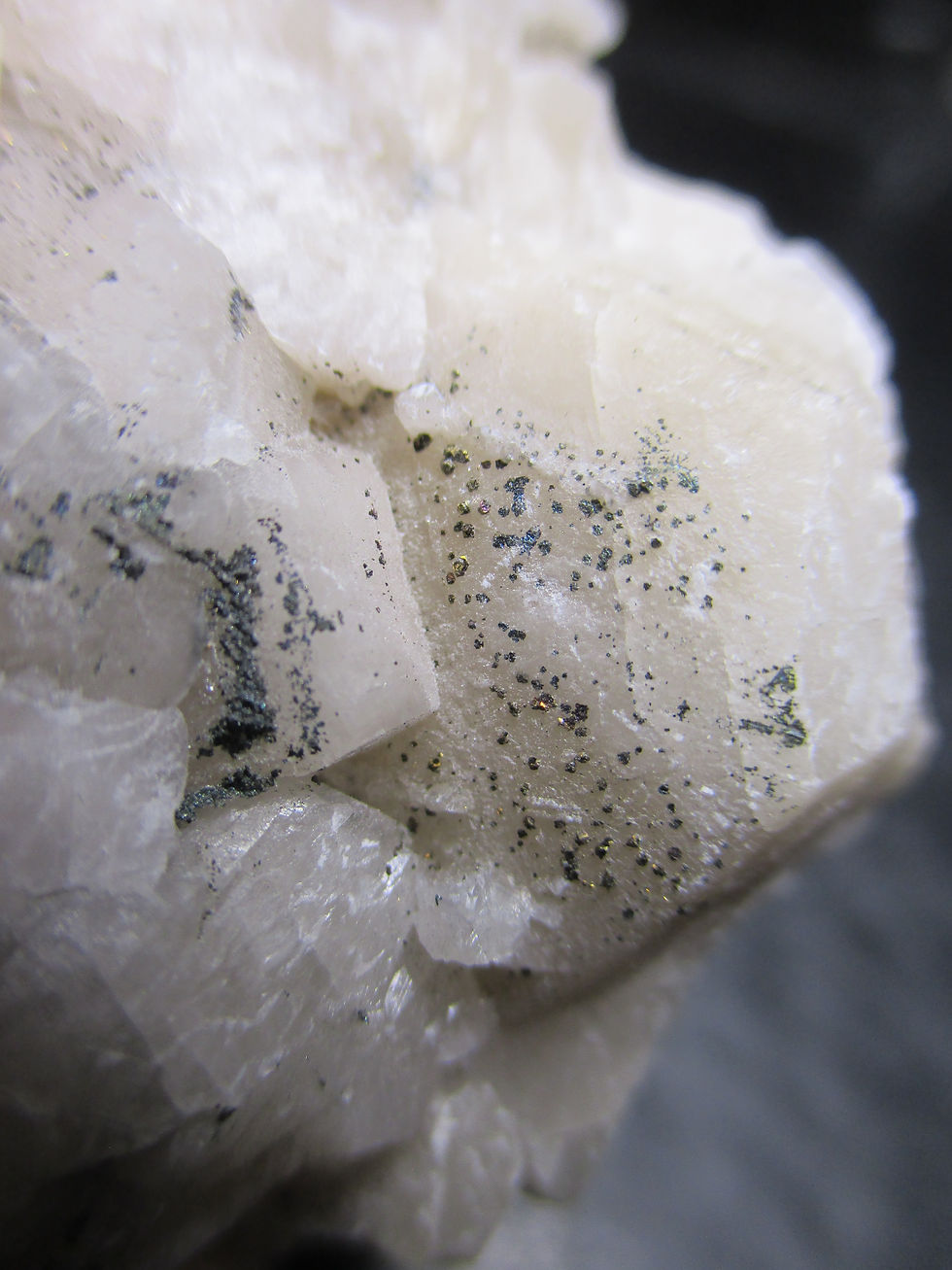 Miniature : Calcite (fluorescente), Saguenay-Lac-St-Jean