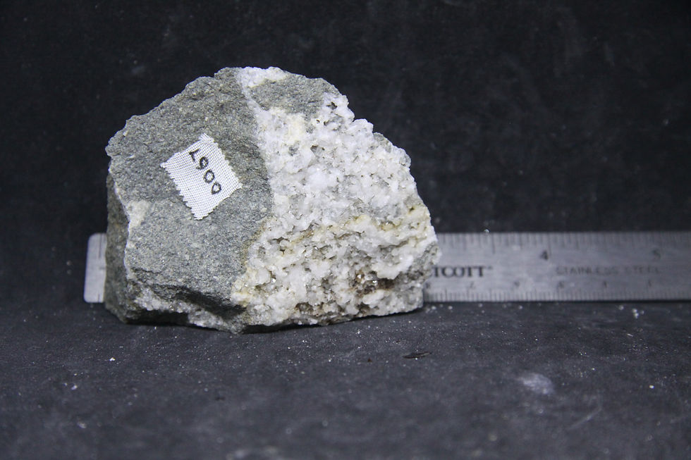 Quartz, carrière MacMullen, Matane