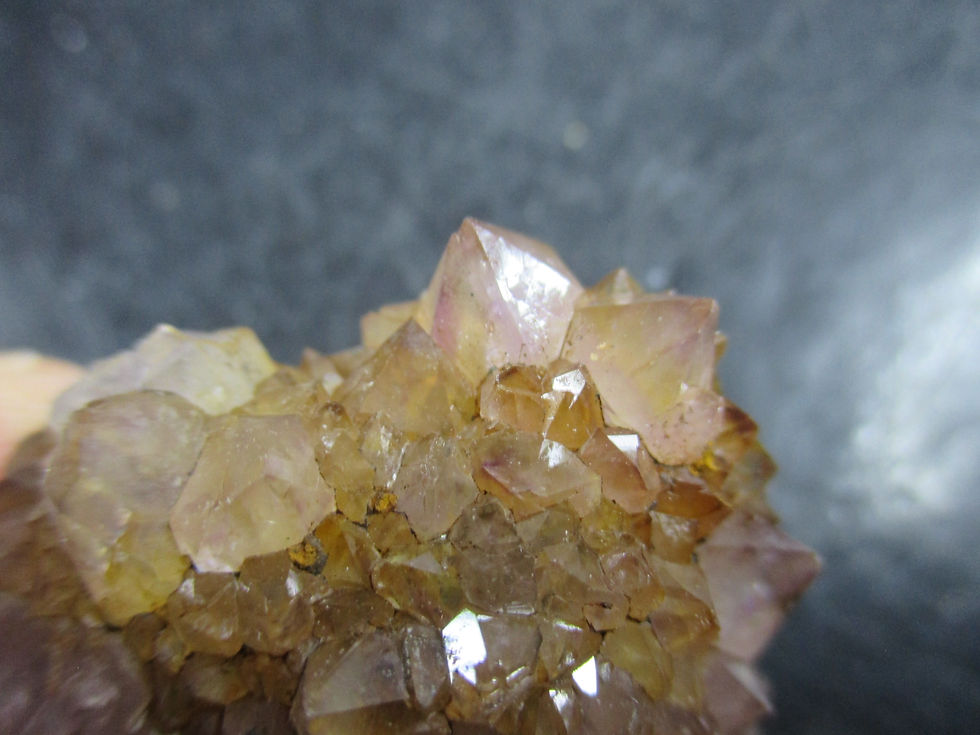 Miniature : Améthyste, Hématite et Quartz citriné, Boulder Creek, Thunder-Bay
