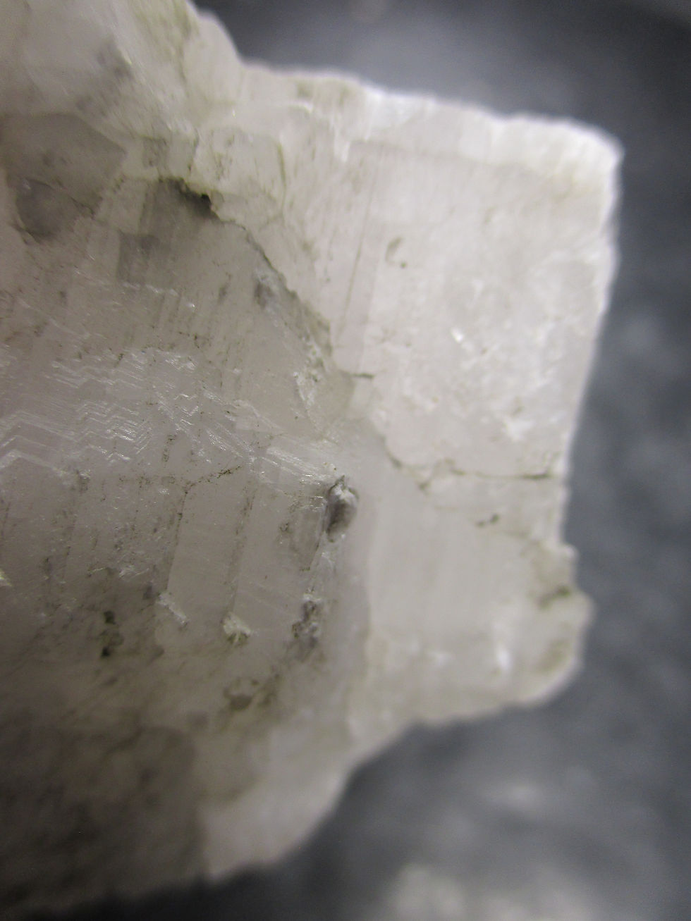 Miniature : Calcite (Fluorescente), Carrière LT, Ange-Gardien