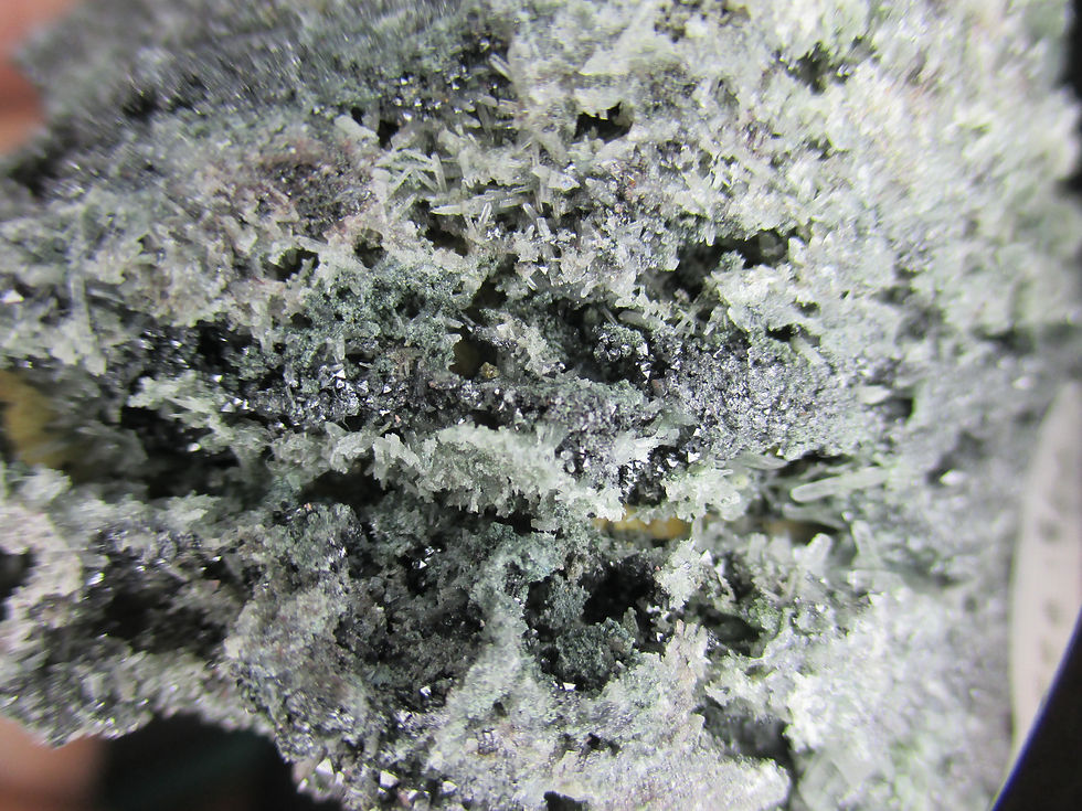Miniature : Magnetite et Quartz, Mine Sullipek, Gaspésie