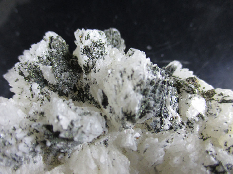 Miniature : Calcite et Chalcopyrite, Ange-Gardien