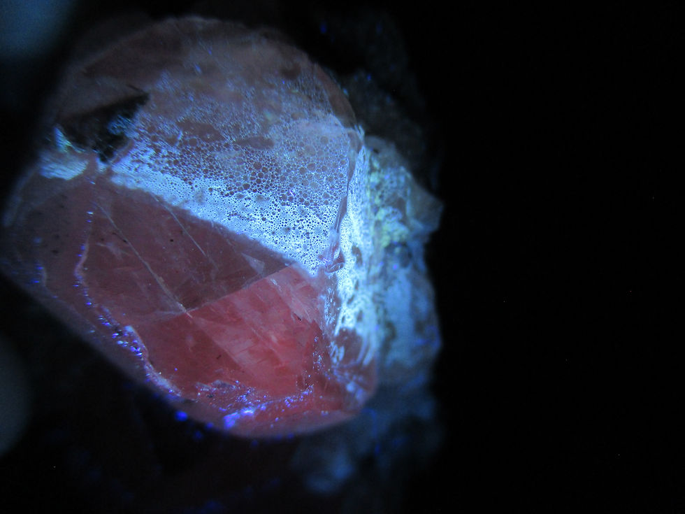 Miniature : Calcite, St-Cyrille-de-Wendover, Québec, Canada