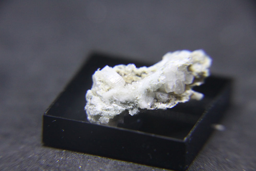 Miniature : Prehnite, Mine Jeffrey, Asbestos