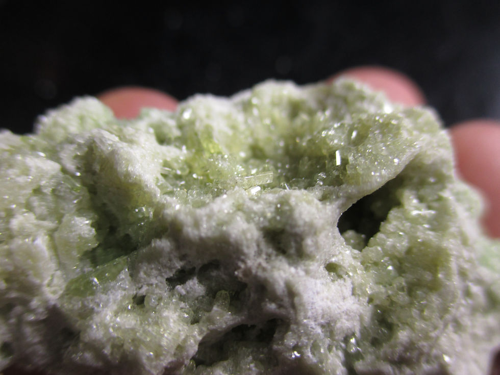 Miniature : Vesuvianite, Mine Jeffrey, Asbestos