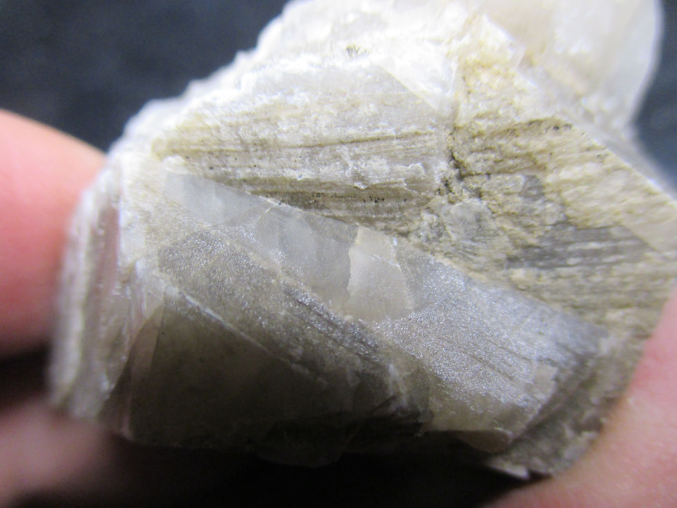 Miniature : Calcite (fluorescente), Saguenay-Lac-St-Jean