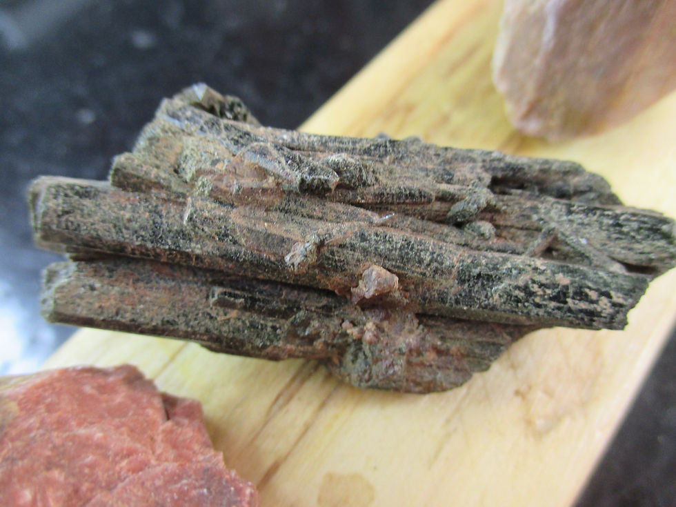 Miniature : Arfvedsonite et Microcline, Girardville