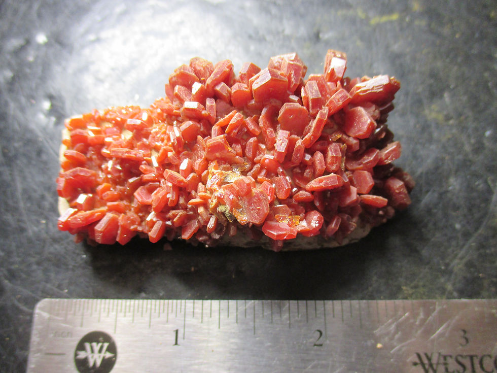 Miniature : Vanadinite, Mibladen, Maroc