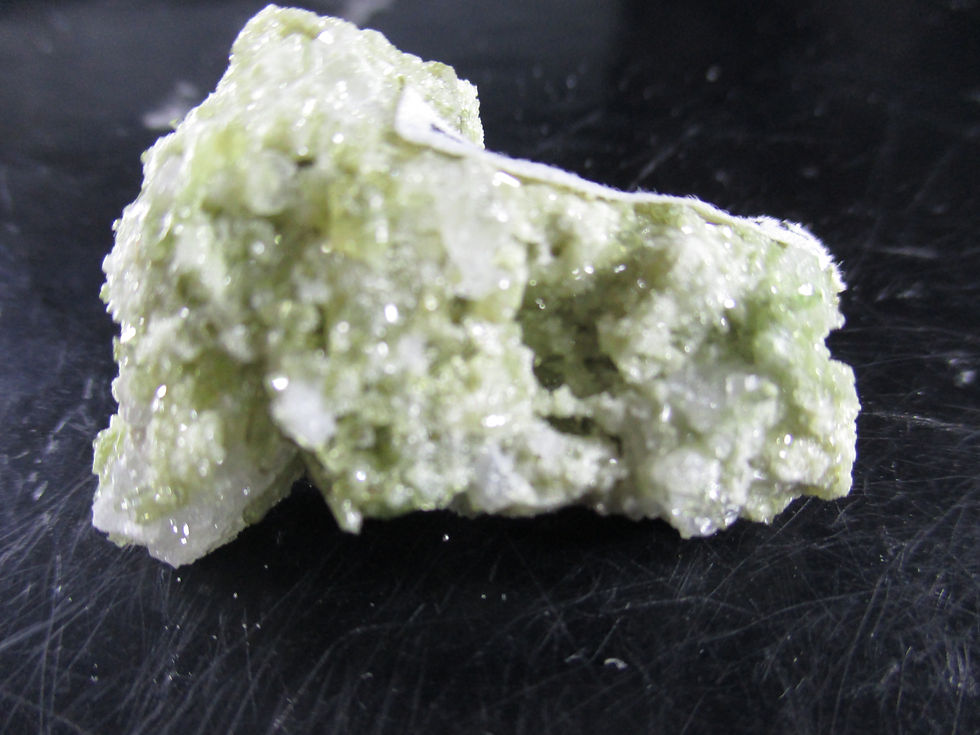 Miniature : Vesuvianite, Mine Jeffrey, Asbestos