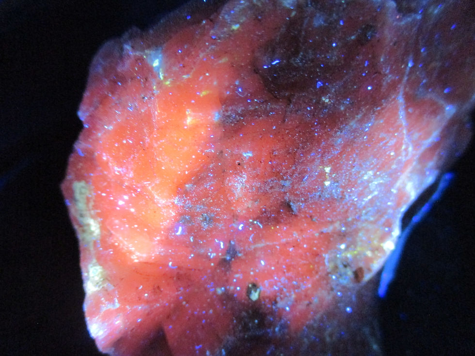 Miniature : Calcite (fluorescente), Boulder Creek, Thunder Bay