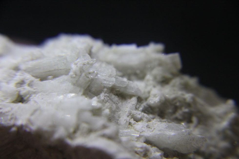 Miniature : Pectolite et Aragonite, Mine Jeffrey, Asbestos