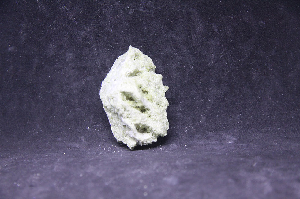 Miniature : Vesuvianite / mine Jeffrey / Asbestos