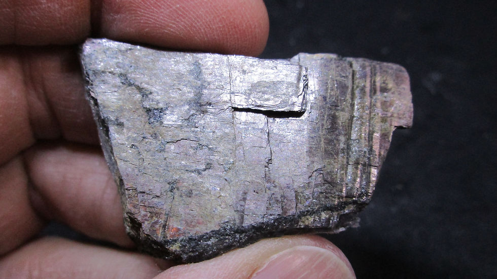 Miniature : Hypersthène maclé / Jonquière