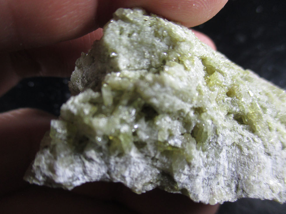 Miniature : Vesuvianite, Mine Jeffrey, Asbestos