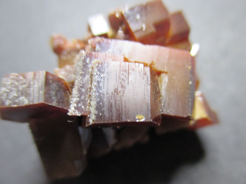 Miniature : Vanadinite à gros cristaux, Mibladen, Maroc