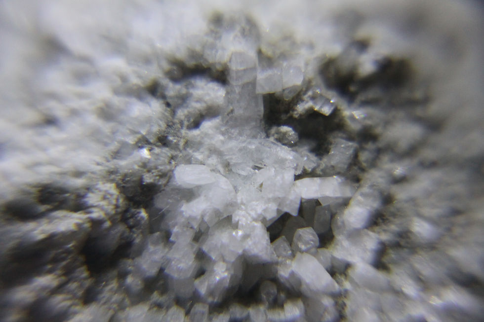 Miniature : Prehnite. Mine Jeffrey, Asbestos
