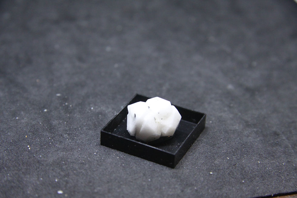 Analcime, Mont-St-Hilaire (MSH)