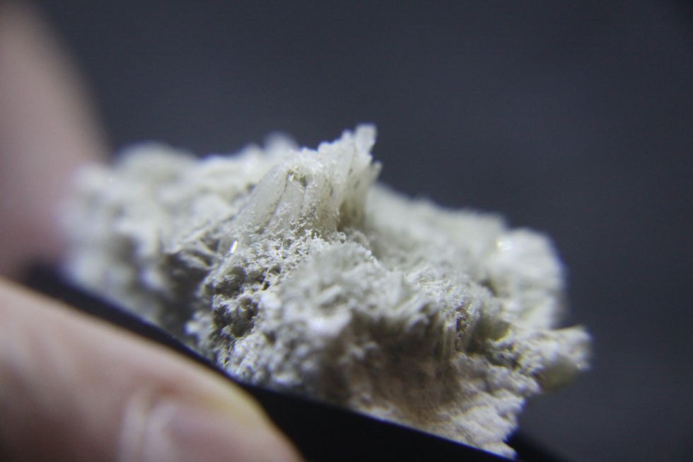 Miniature : Pectolite. Mine Jeffrey, Asbestos