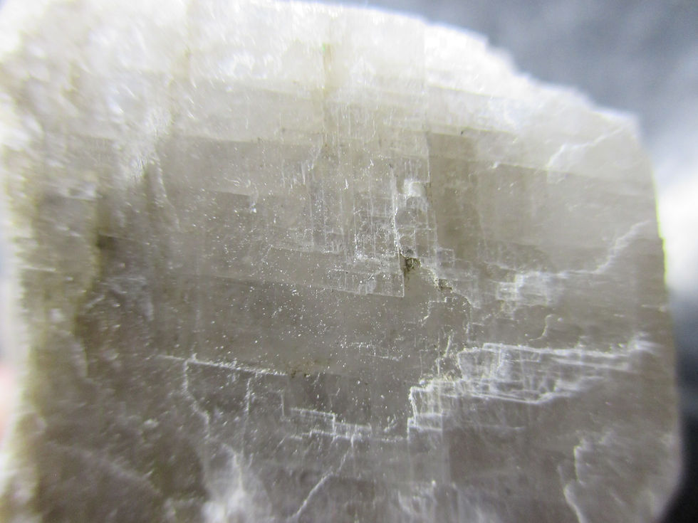 Miniature : Calcite (Fluorescente), Carrière PCM, St-Wenceslas