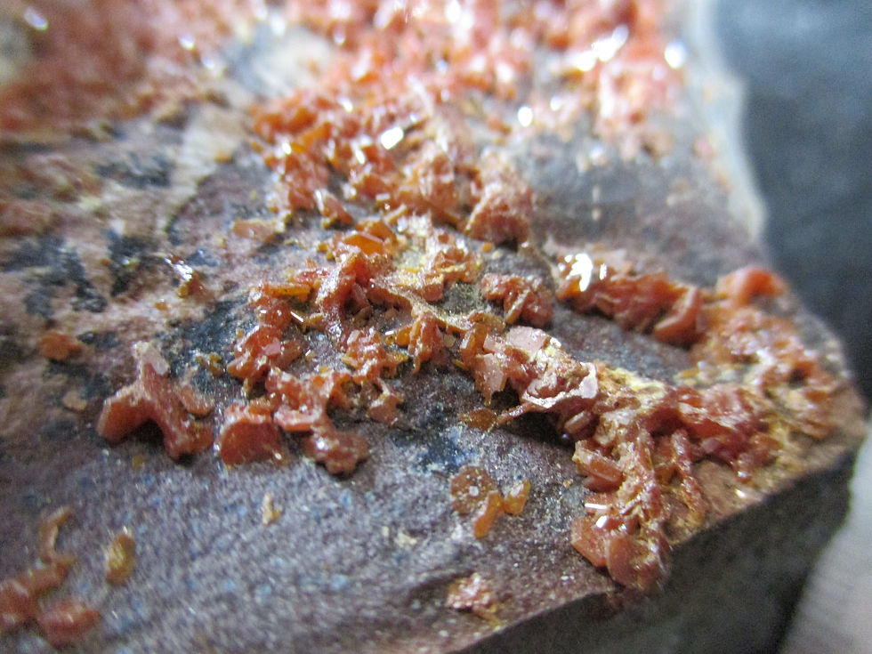 Miniature : Vanadinite, Mibladen, Maroc