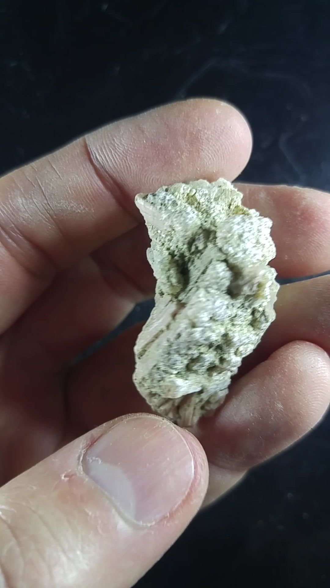 Serandite, Mont-St-Hilaire