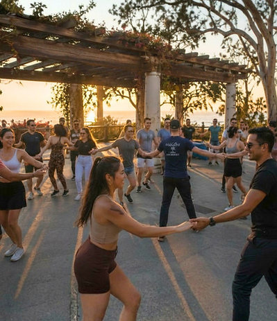 Cuban Salsa Rueda De Casino Palisades Park LA.png