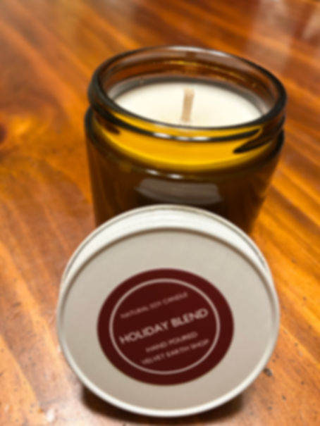 HOLIDAY BLEND CANDLE