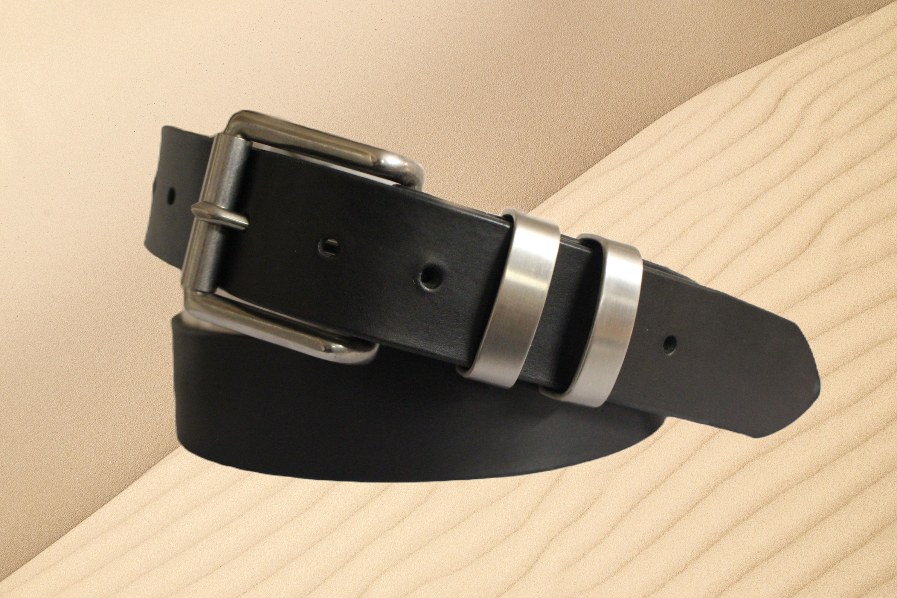Mens Belt with Silver roller buckle & 2 keepers