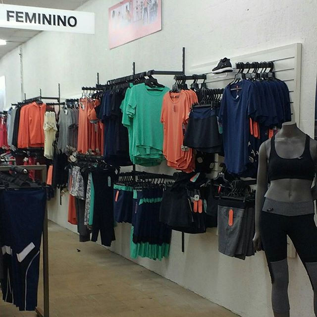 PAREDE CIA. DA FORMA