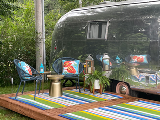 Outdoor patio for Florence