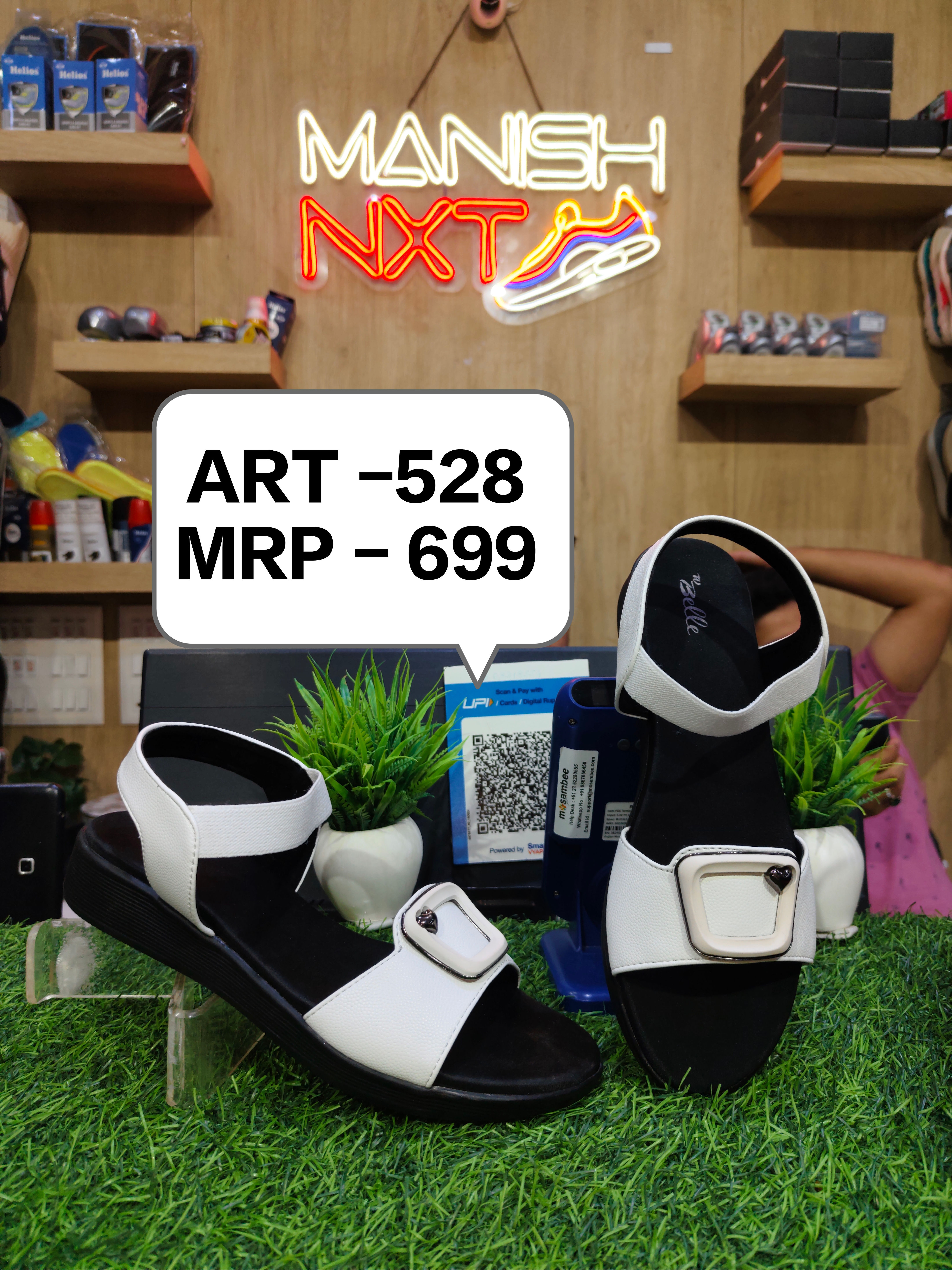 MODEL : BELLE - 528